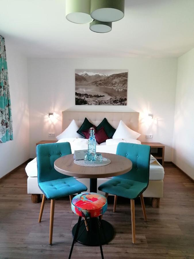 Pension Claudia Zell Am See Exterior foto